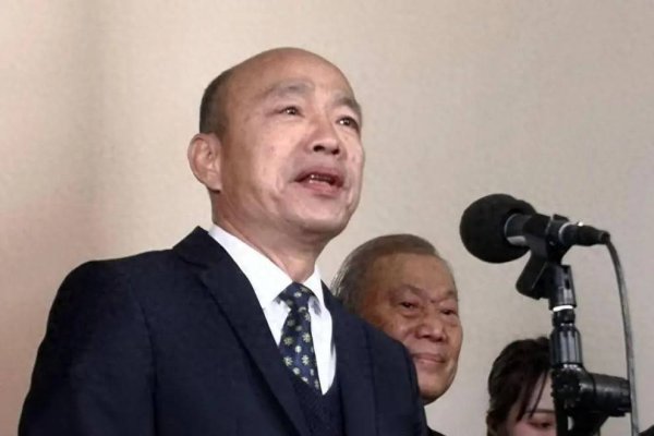 证券配资风险 韩国瑜来花莲为傅崐萁站台，蓝营振奋：穿云箭一出，千军万马来相见